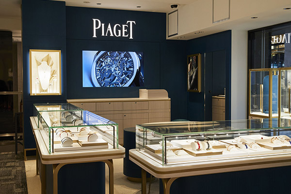 ISHIDA新宿 1F PIAGETコーナー